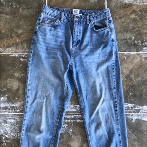 BDG MOM JEANS